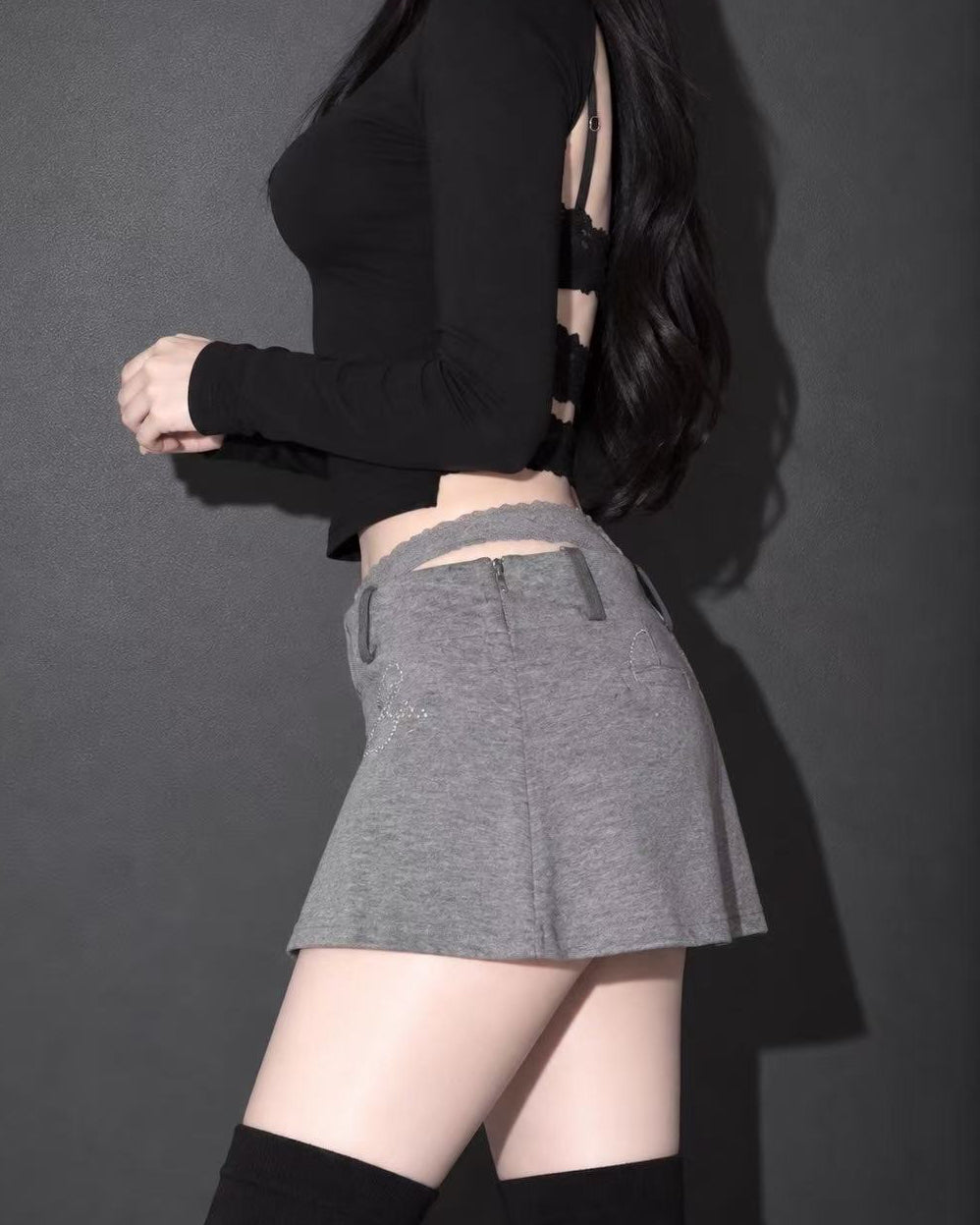 レイヤード見せパンロゴミニスカート